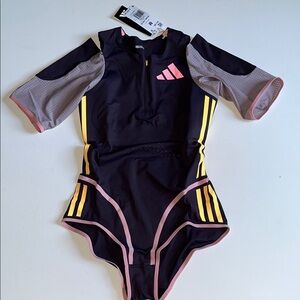 Adidas 2024 Pro Elite Team Speedsuit Womens M Running Leotard    IN1186 $250